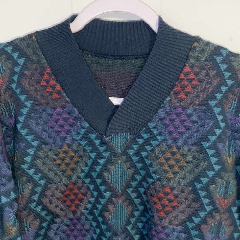 Men’s Navy Blue V-Neck Sweater